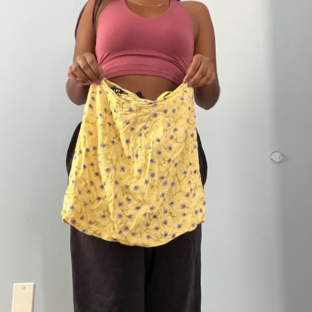 Beautiful paisley yellow skirt